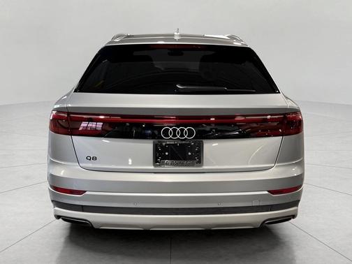 2024 Audi Q8 55 Premium Plus