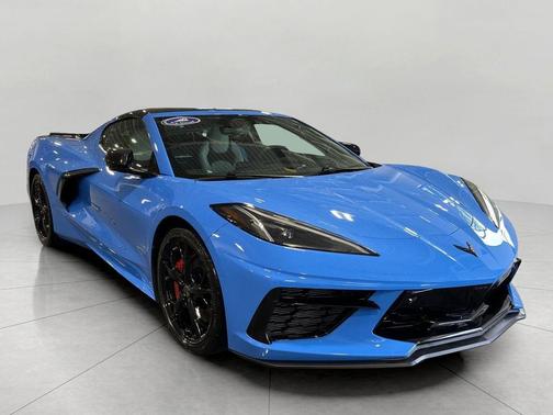 Rapid Blue 2020 Chevrolet Corvette Stingray w/2LT