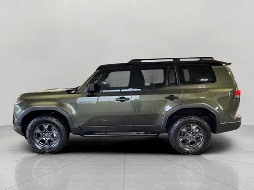 Nori Green Pearl/Black 2024 Lexus GX 550 Overtrail+