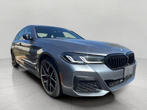 2022 BMW 530e Base