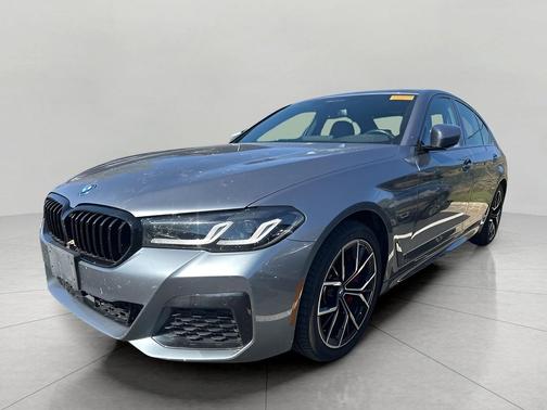 2022 BMW 530e Base