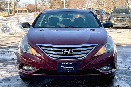 2011 Hyundai SONATA SE