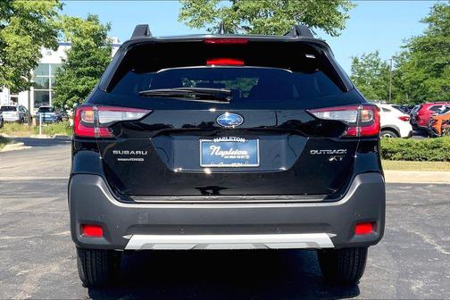 2025 Subaru Outback Limited XT