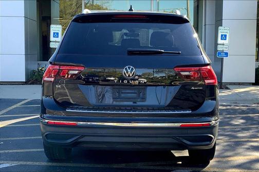 2022 Volkswagen Tiguan 2.0T SE 4MOTION