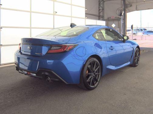 2024 Subaru BRZ tS