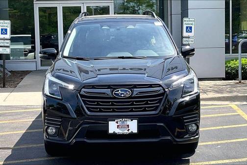 Crystal Black Silica 2023 Subaru Forester Limited