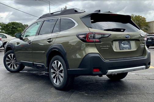 2025 Subaru Outback Touring