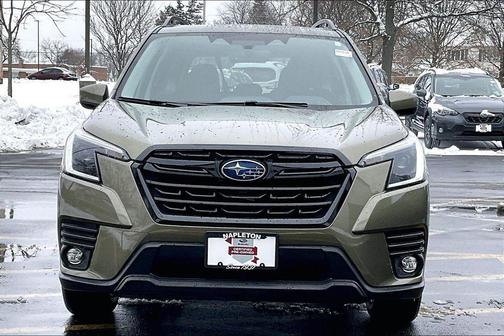 2024 Subaru Forester Premium