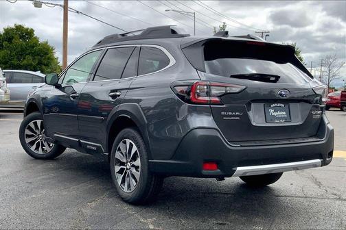 2025 Subaru Outback Touring