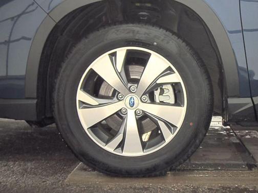 2024 Subaru Ascent Premium 7-Passenger