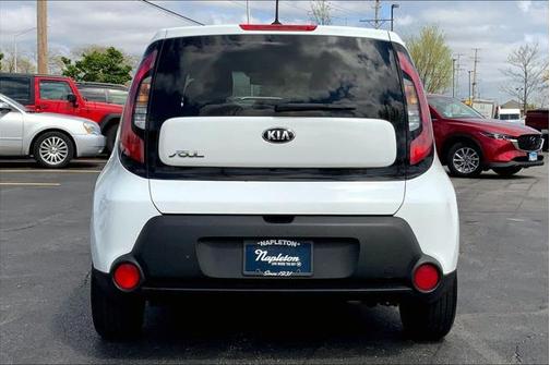 2016 Kia Soul Base