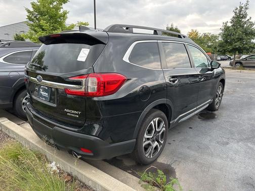 2024 Subaru Ascent Limited 8-Passenger