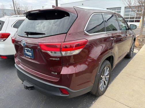 2017 Toyota Highlander Hybrid XLE