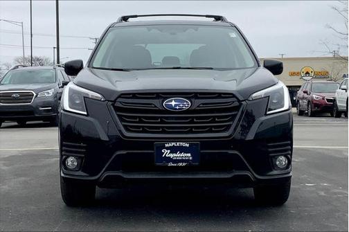 2022 Subaru Forester Premium