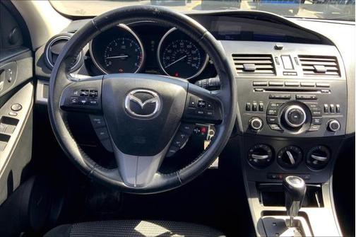 2012 Mazda Mazda3 i Touring