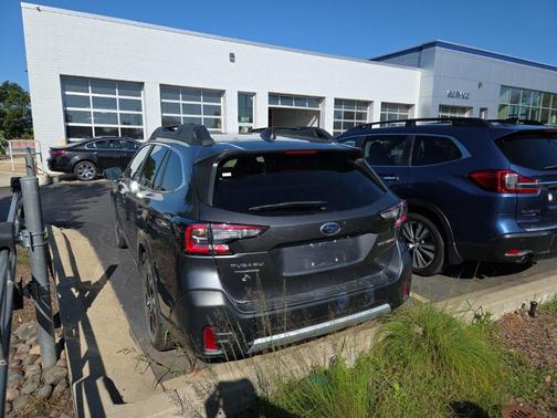 2021 Subaru Outback Limited XT