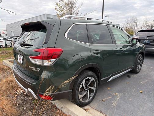 2023 Subaru Forester Touring