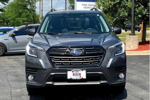 2022 Subaru Forester Premium