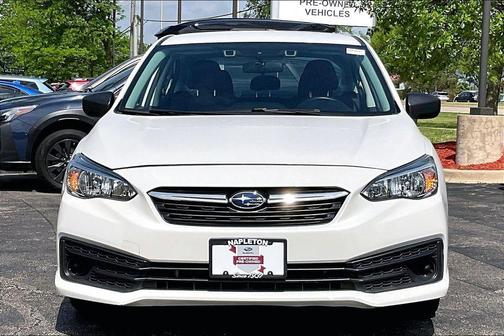 Crystal White Pearl 2022 Subaru Impreza Base