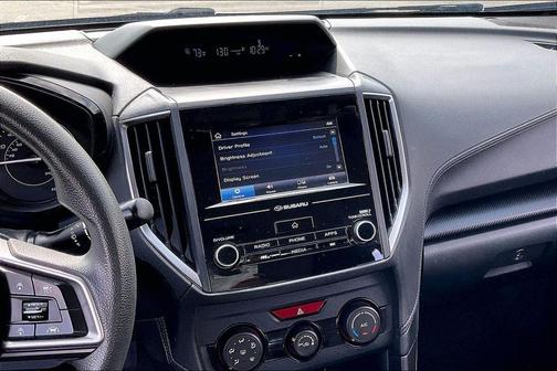 Crystal White Pearl 2022 Subaru Impreza Base