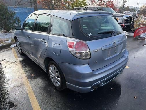 2005 Toyota Matrix Base