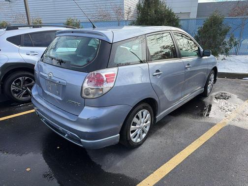 2005 Toyota Matrix Base