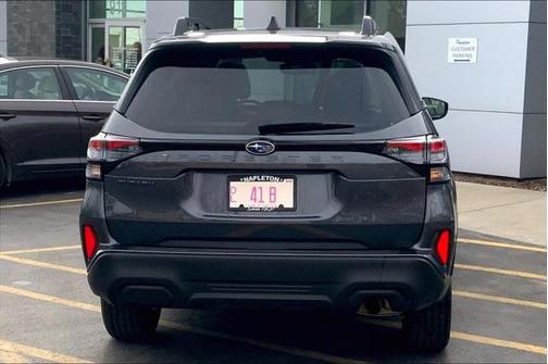 2025 Subaru Forester Premium