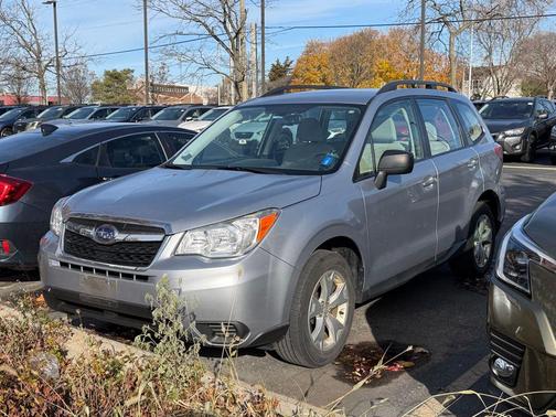 2015 Subaru Forester 2.5i
