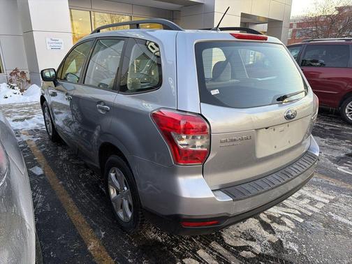 2015 Subaru Forester 2.5i
