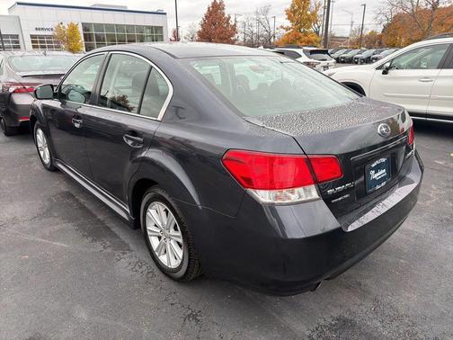 2011 Subaru Legacy Premium