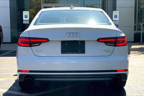 2018 Audi A4 2.0T Premium