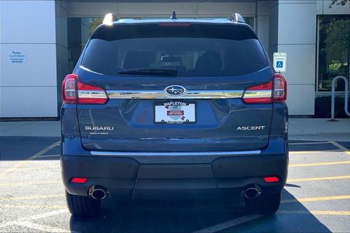 2022 Subaru Ascent Premium 8-Passenger