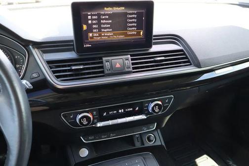 Ibis White 2019 Audi Q5 45 Premium
