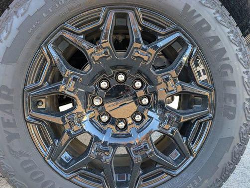 Meteorite Metallic (Gray) 2026 GMC HUMMER EV SUV 2X