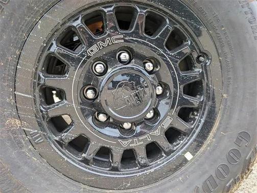 2026 GMC Sierra 2500 AT4