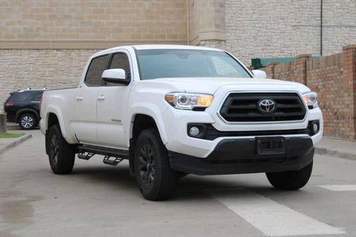 Ice Cap 2023 Toyota Tacoma SR5