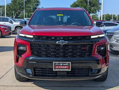 Radiant Red Tintcoat 2024 Chevrolet Traverse RS