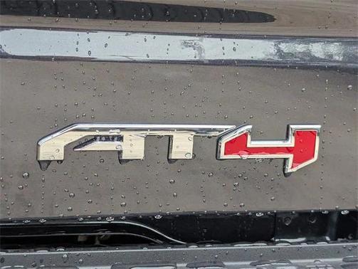 2025 GMC Sierra 1500 AT4