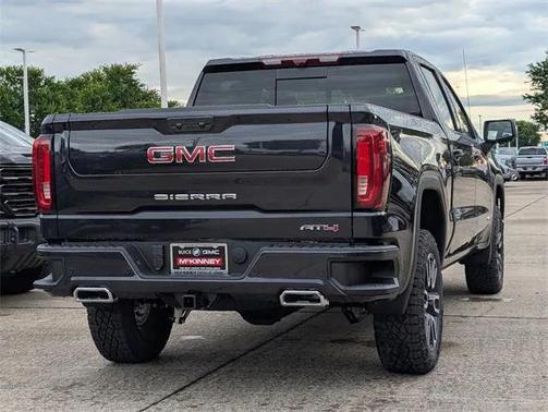 2025 GMC Sierra 1500 AT4