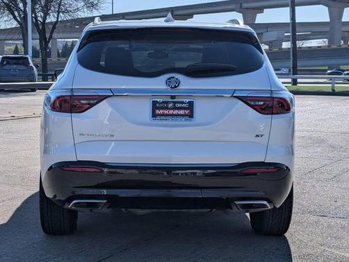 2023 Buick Enclave Essence FWD