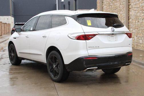 2023 Buick Enclave Essence FWD