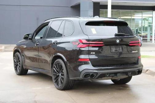 2024 BMW X5 M60i