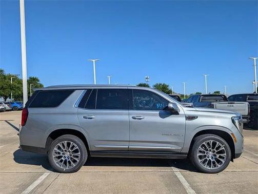 2025 GMC Yukon Denali