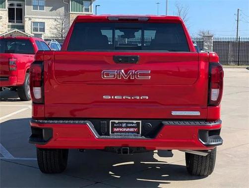 2025 GMC Sierra 1500 Elevation