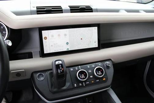 2023 Land Rover Defender 110 X-Dynamic SE