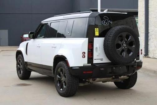 2023 Land Rover Defender 110 X-Dynamic SE