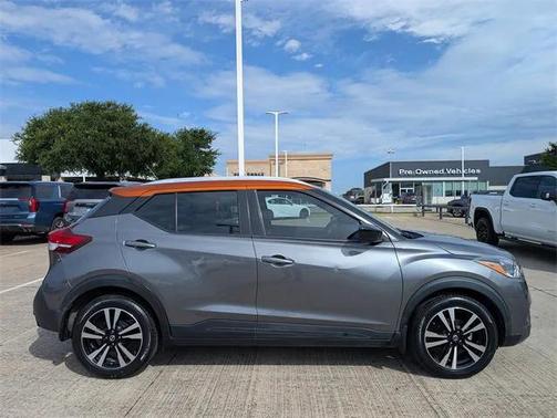 2019 Nissan Kicks SV