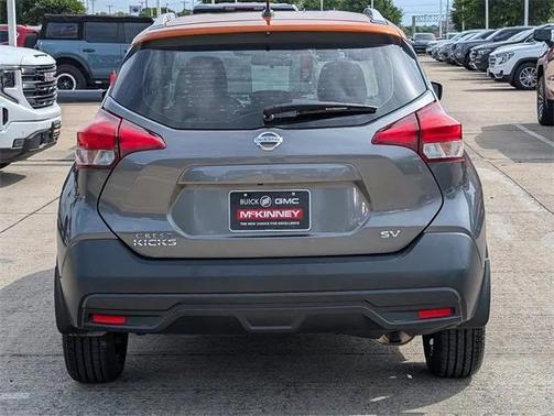 2019 Nissan Kicks SV
