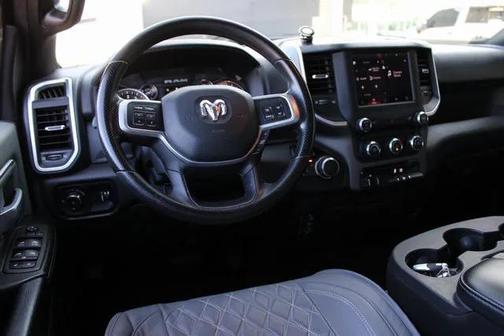 2022 RAM 2500 Big Horn Crew Cab 4x4 6'4' Box