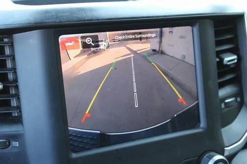 2022 RAM 2500 Big Horn Crew Cab 4x4 6'4' Box